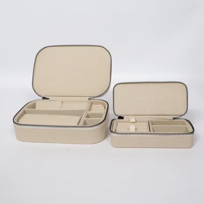 Smyckesförvaring (Beige) från Pilgrim