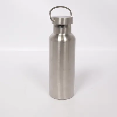 Vattenflaska (Silverfärgad) från Lumene