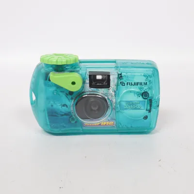 Disposable camera (QuickSnap) from Fujifilm