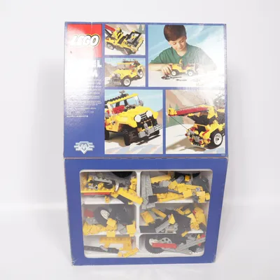 Byggsats (Gul, Röd, Blå) från LEGO