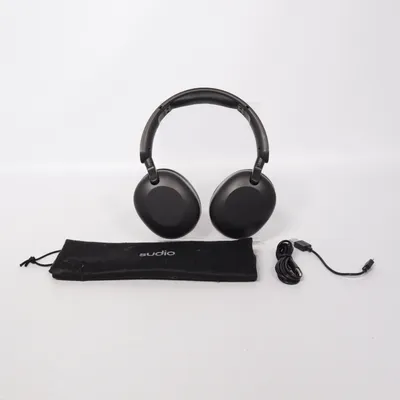 Headphones (Studio D4 Pro) from Sudio
