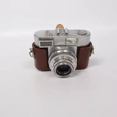 Analog kompaktkamera (Vitomatic I) från Voigtländer