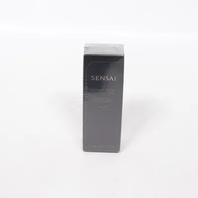 Foundation (Radiant Glow Foundation) från Sensai