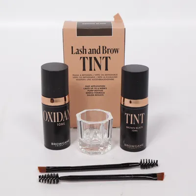 Ögonbrynsfärg från Browgame Cosmetics