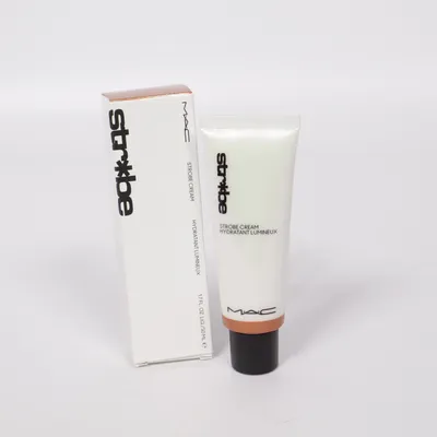 Highlighter (Strobe cream) från MAC