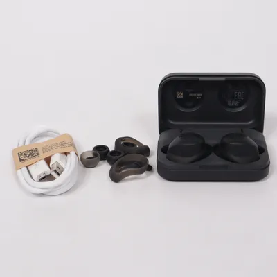 Headphones (Black) from Jabra