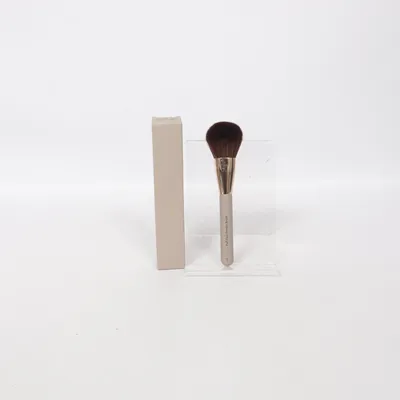 Sminkborste (Beige) från All I Am