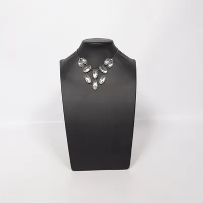 Necklace (Black, Silver) from Avon Unknown metal