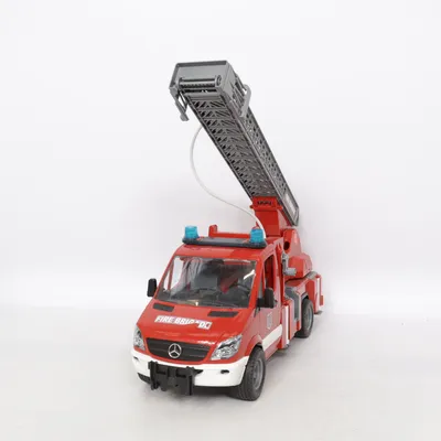 Leksaksbil (Röd, Grå) från Bruder