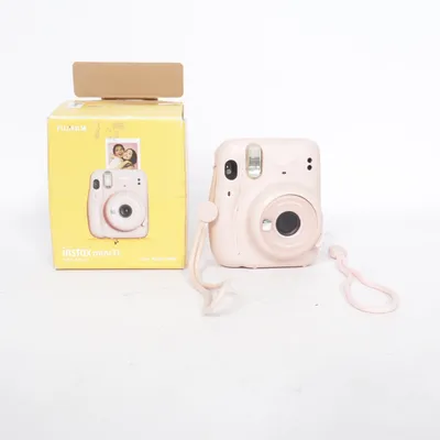 Polaroidkamera (Instax Mini 11) från Fujifilm