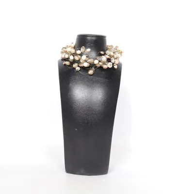 Necklace (Beige) from Manduka Unknown metal