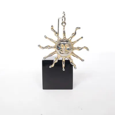 Pendentif (Argent, Or) Métal inconnu