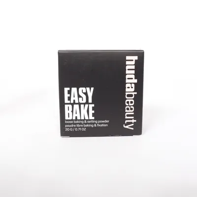 Puder (Easy Bake) från Huda Beauty