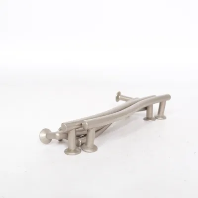 Drawer pull