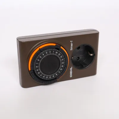 Time switch (Brown) from Diehl