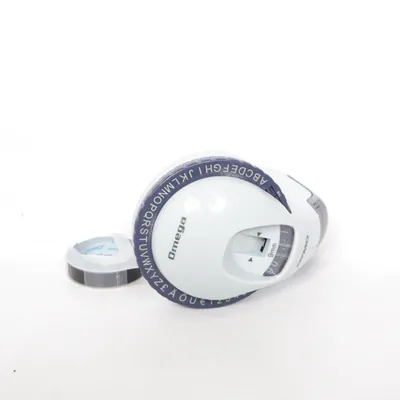 Klistermärken (Omega) från Dymo