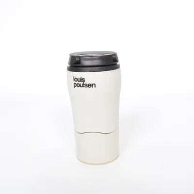 Takeaway krus (Mighty Mug) fra Louis Poulsen
