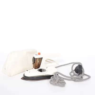 Iron (White) from Portly