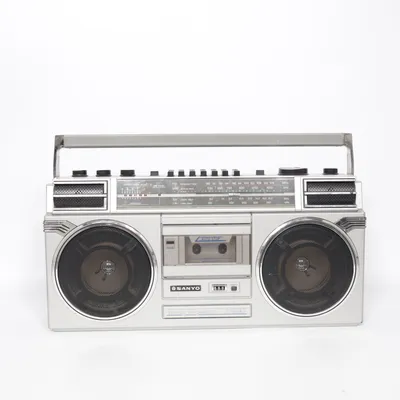 Tape recorder (Gray, Black) from Sanyo