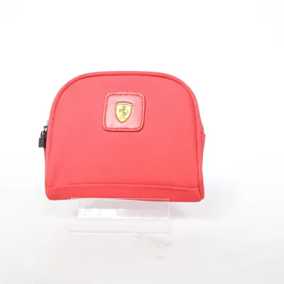 Trousse de toilette (Rouge) de Ferrari