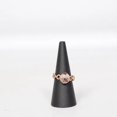 Ring (Guldfärgad) från Lily and Rose Okänd metall