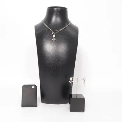 Smyckesset (Vit, Flerfärgad) Okänd metall