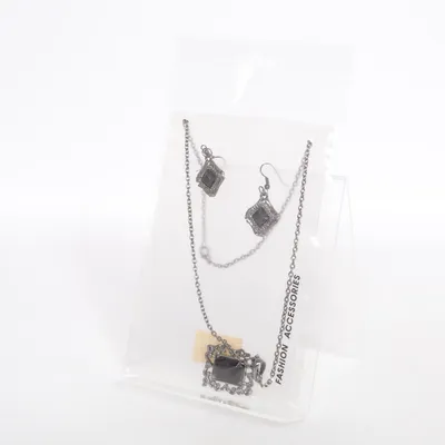 Smyckesset (Silverfärgad, Svart) från Fashion Accessories Okänd metall