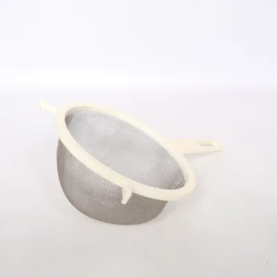 Strainer (White) from Sveico