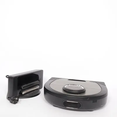 Robot vacuum cleaner (Botvac D7 Connected) from Neato Robotics