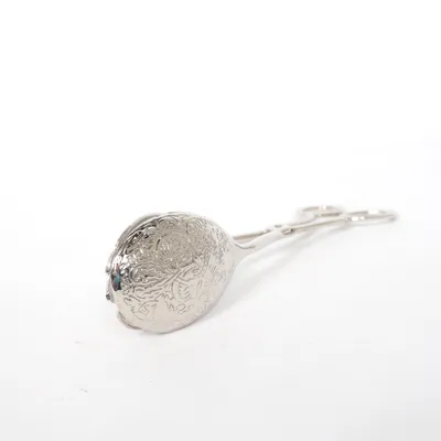 Sugar tongs (Silver)