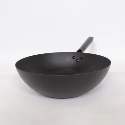 Wok pan (Black) from Satake
