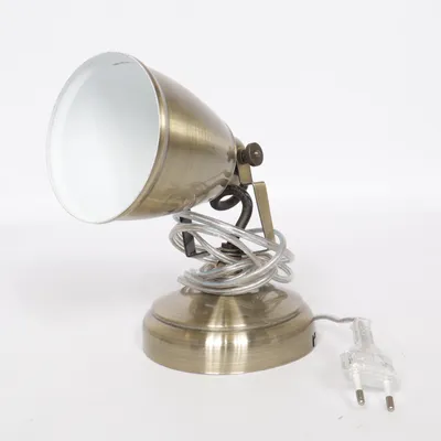 Vägglampa (Grå) från Mio