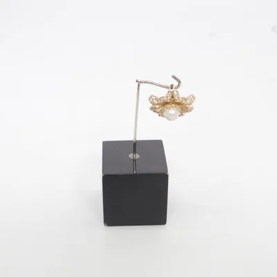 Broche (Goud) Onbekend materiaal