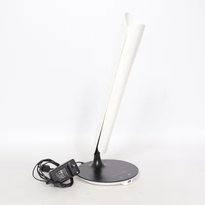 Skrivbordslampa (Vit, Svart)