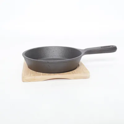 Gjutjärnspanna (Svart)