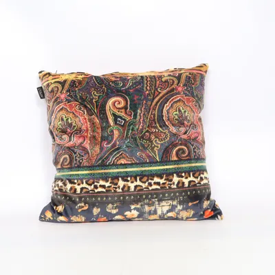 Cushion (Multicolored) from APELT
