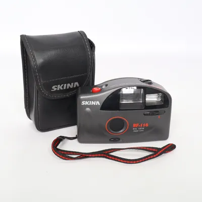Analoge camera (BF-116) van Skina