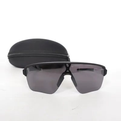 Solglasögon (Svart, Vit) från Oakley