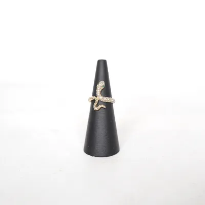 Ring (Guldfärgad) Okänd metall