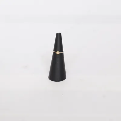 Ring (Silverfärgad) Okänd metall