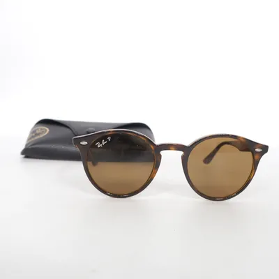 Solglasögon (RB 2180) från Ray-Ban