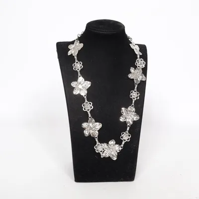 Collier (Argent) Métal inconnu