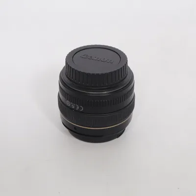 Camera lens (Black) from Canon
