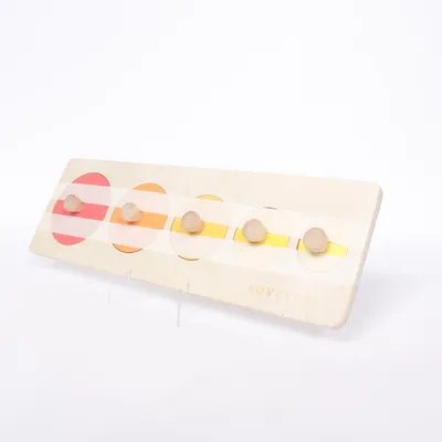 Activiteitenspeelgoed (Rood, Oranje, Geel) van Lovevery