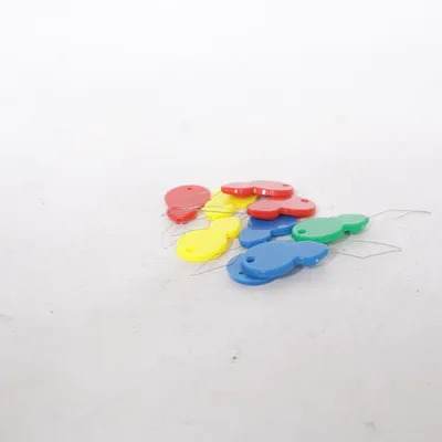 Sewing accessory (Multicolored)
