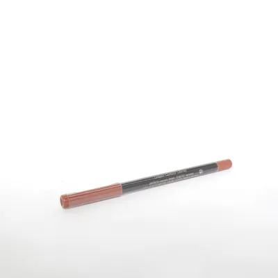 Läppenna (Crayon Contour Levres) från Artdeco