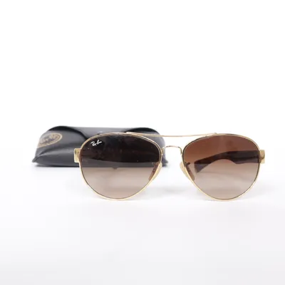 Solglasögon (RB 3491) från Ray-Ban