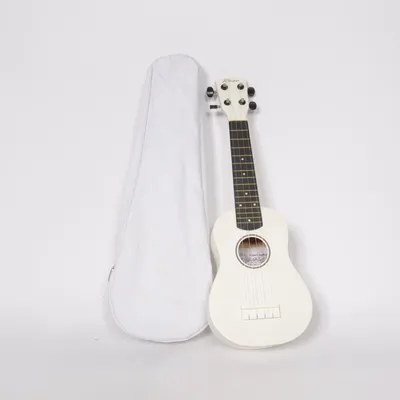 Ukulele (White) from Reno