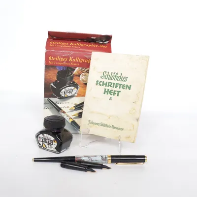 Reservoarpenna (Svart, Guldfärgad)