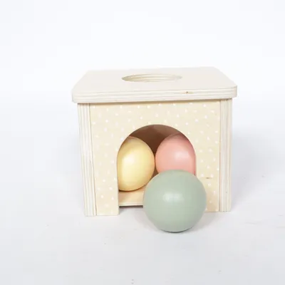 Activity toy (Beige, White) from JaBaDaBaDo